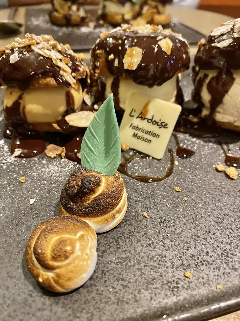 Mme_L’ARDOISE CHINON_Chinon_review