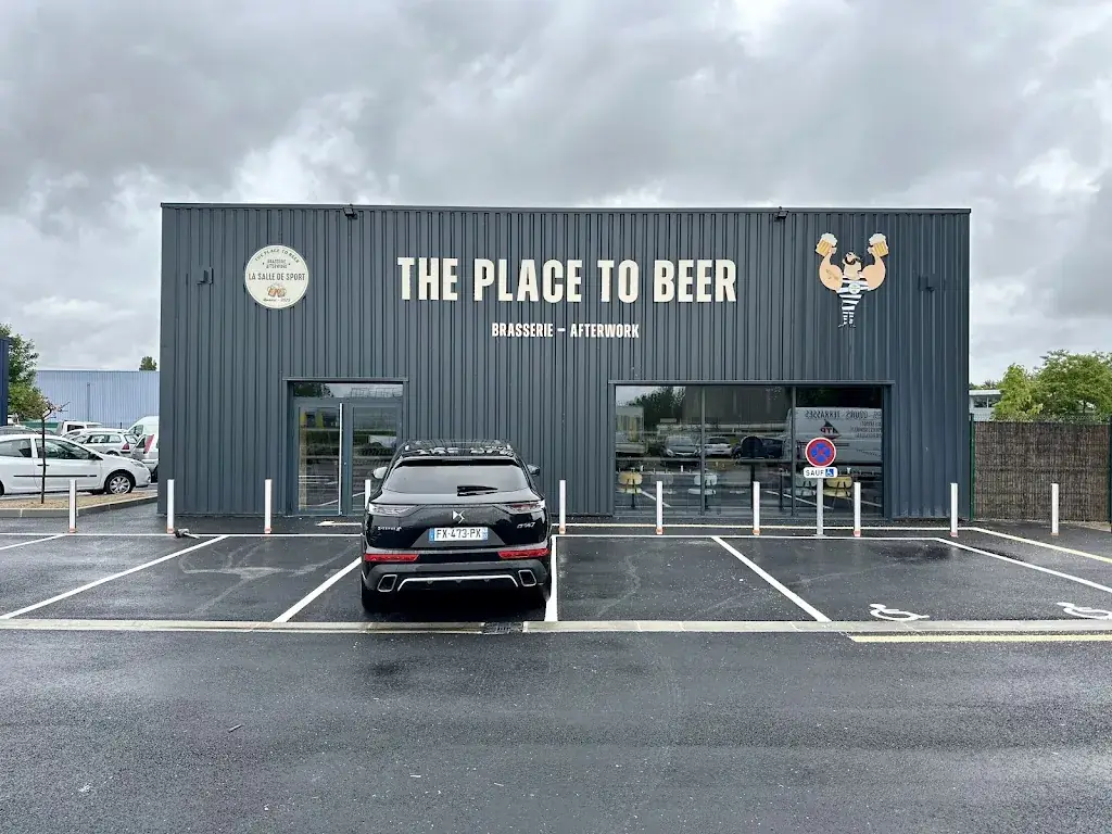 La Salle De Sport restaurant à Avoine