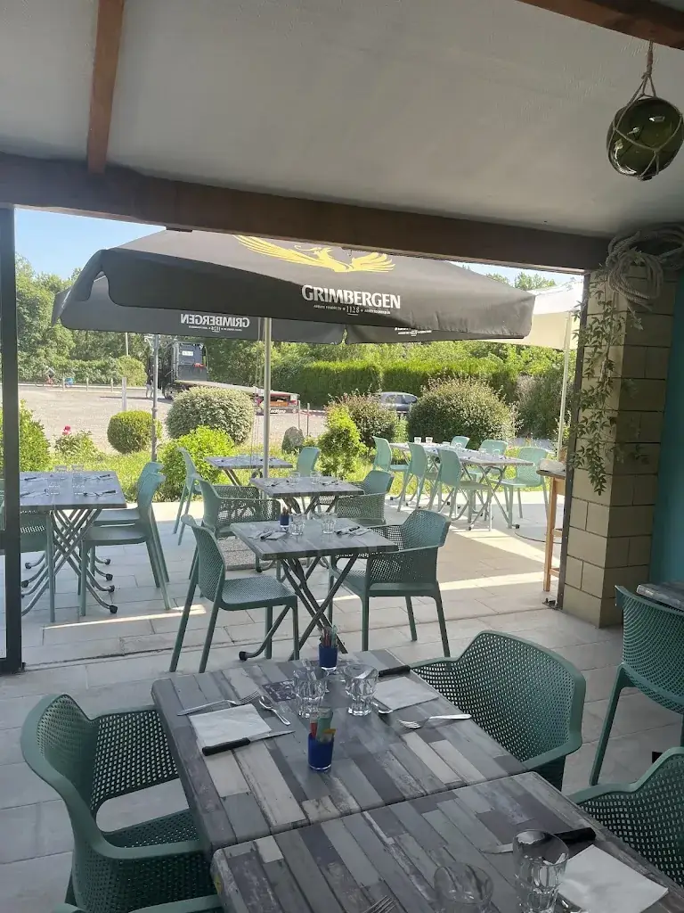 Au Fil de l'Eau - 37420 AVOINE Restaurant in Avoine