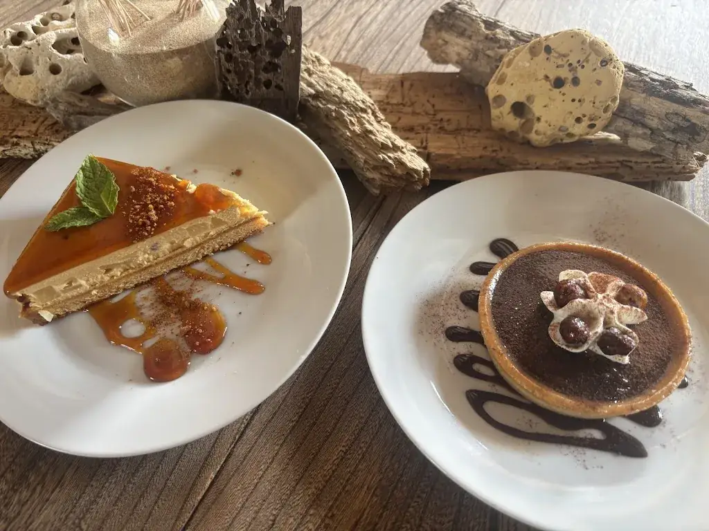 Au Fil de l'Eau - 37420 AVOINE_Avoine_slider_image_2