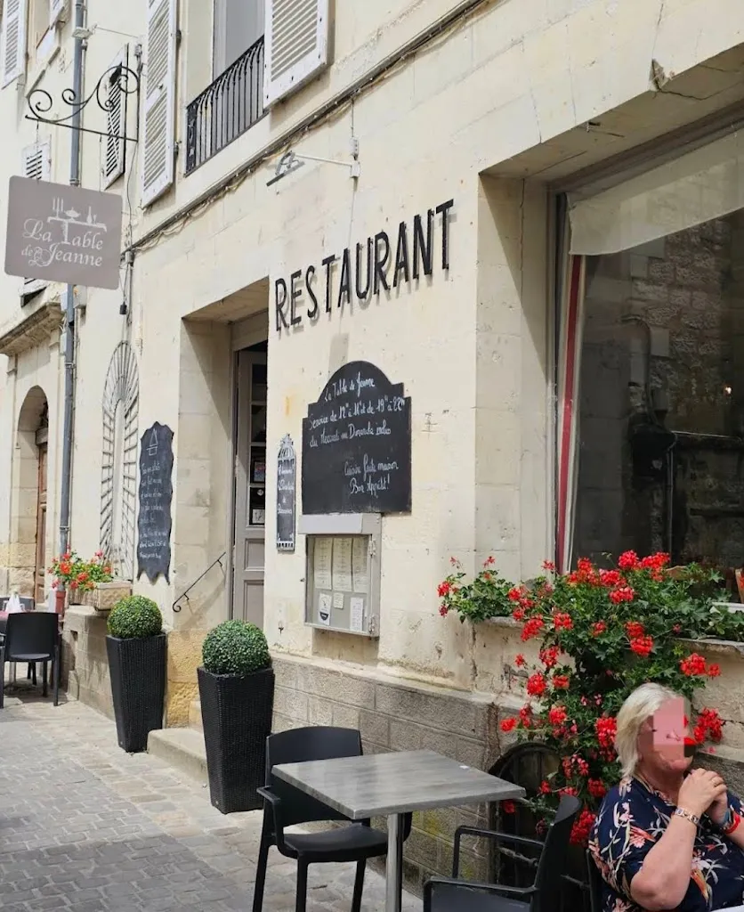 La Table de Jeanne_Chinon_slider_image_3