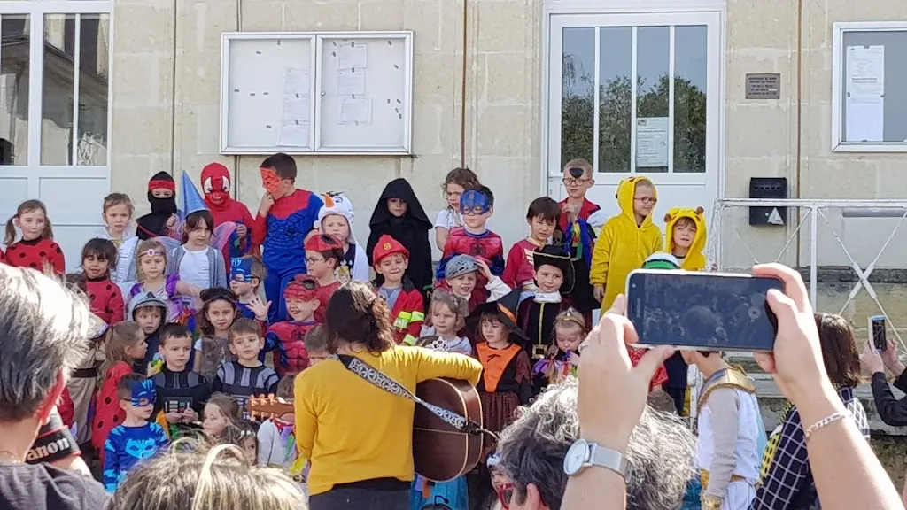 Mairie de Beaumont-en-Véron_Beaumont-en-Véron_slider_image_2