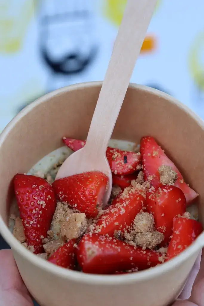Le Truck en Plus restaurant in Beaumont-en-Véron