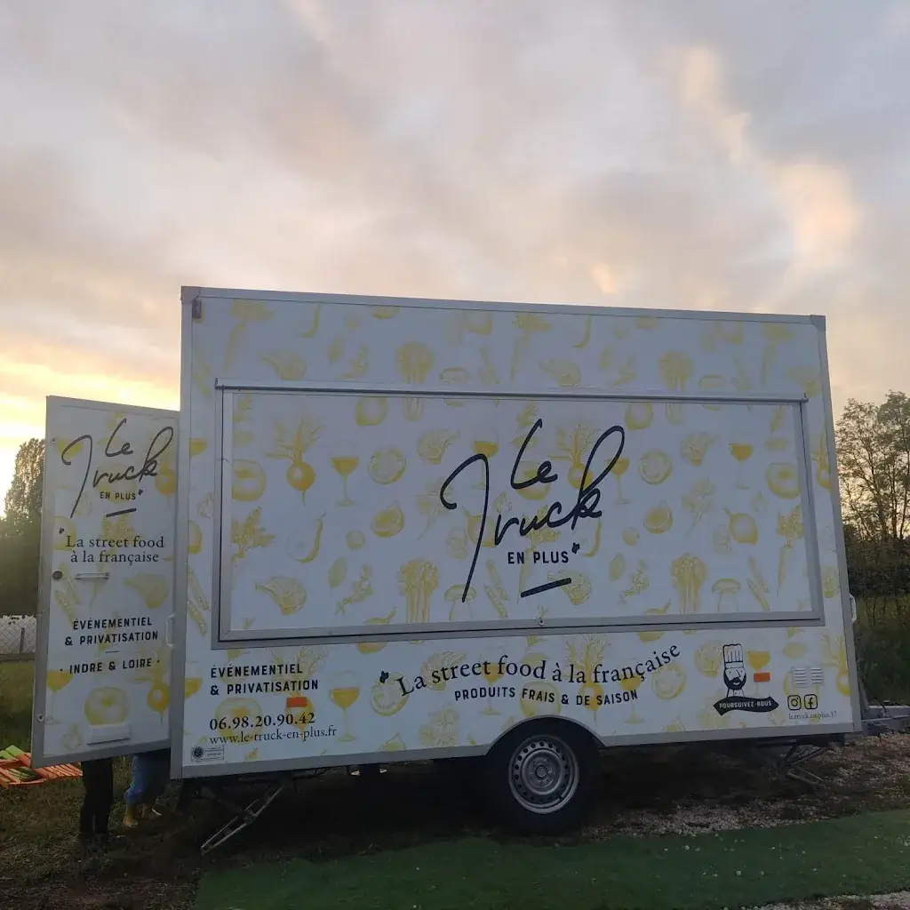 Le Truck en Plus_Beaumont-en-Véron_slider_image_3