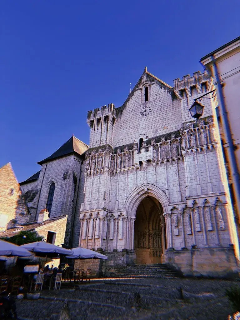 Doina Paingu_L'auberge de la route d'or_Candes-Saint-Martin_review