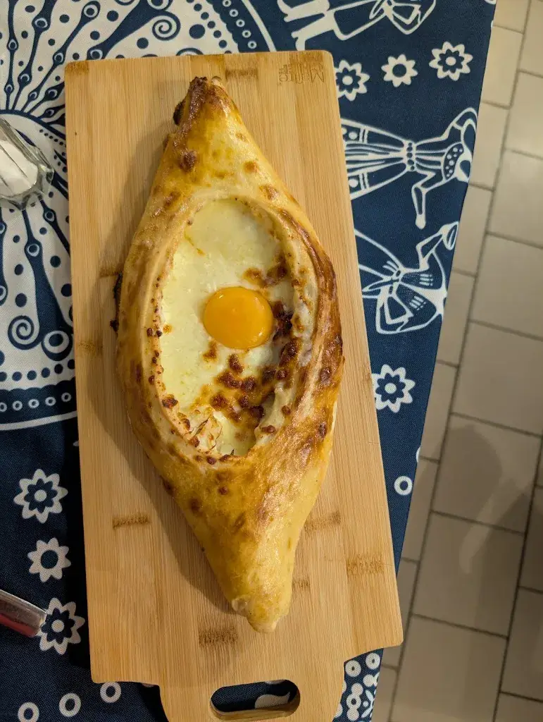 Sakae_GEORGIA_Chinon_review