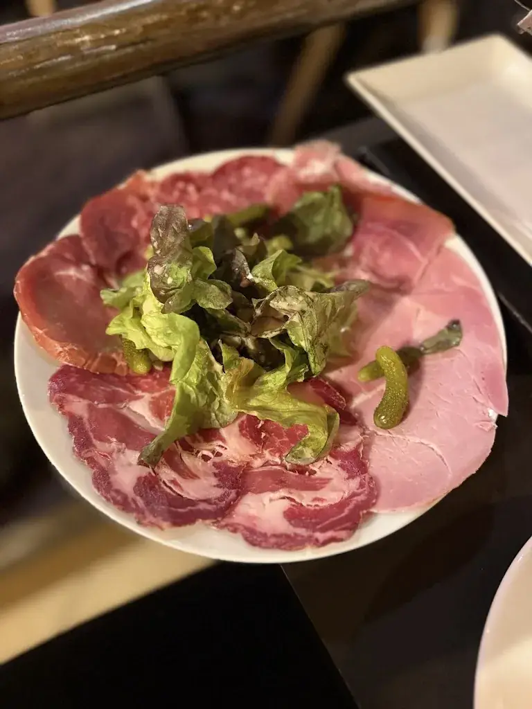 L'iceberg_Bourg-Saint-Maurice_slider_image_3