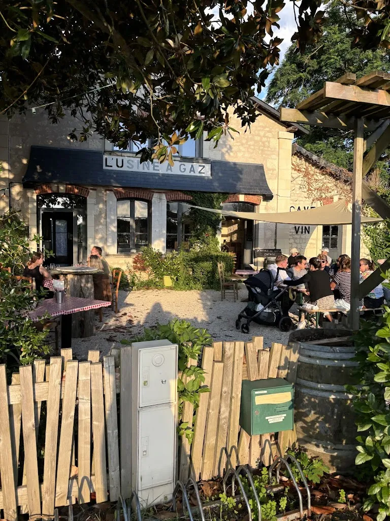 Melanie Freeland_L'Usine à Gaz - Restaurant_Bourgueil_review