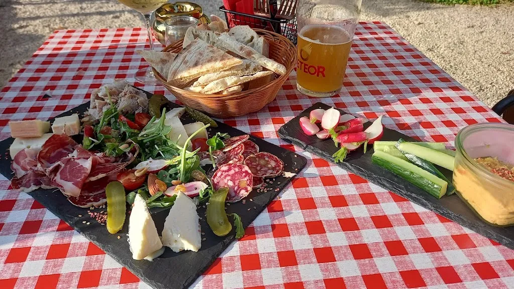 L'Usine à Gaz - Restaurant_Bourgueil_slider_image_2