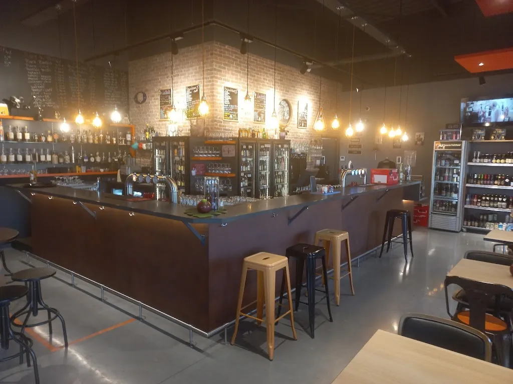 Raphaël J_La Pression du Tonneau_Bourgueil_review