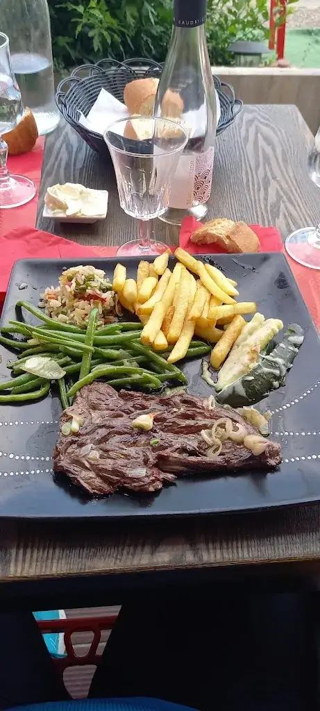 Hugues T._La Floride_Chapelle-sur-Loire_review