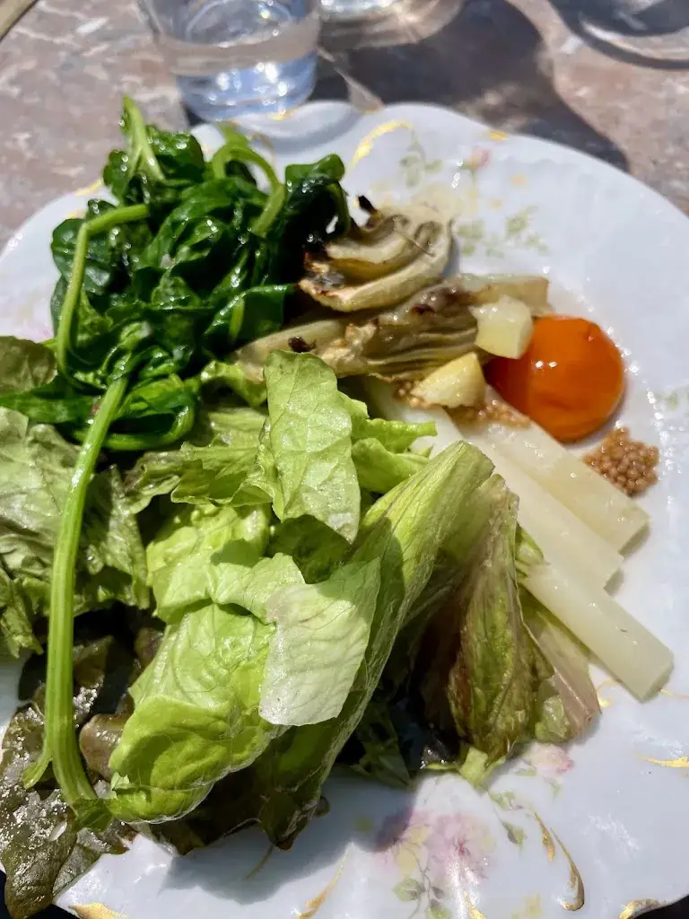 Stefanie Huchel_Le Café de la Loire_Chouzé-sur-Loire_review