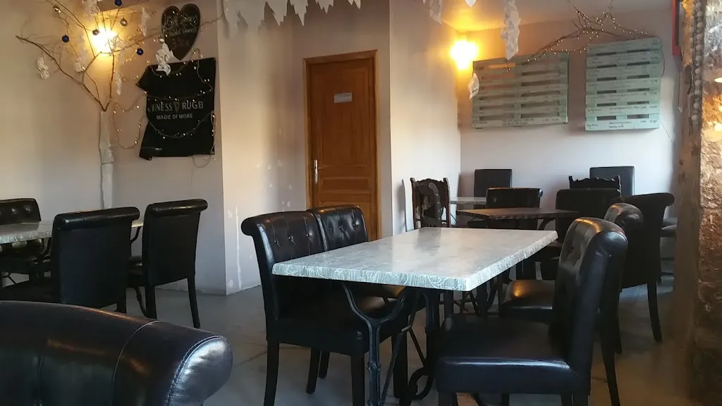 la cave de la reine_Chaillac_slider_image_2