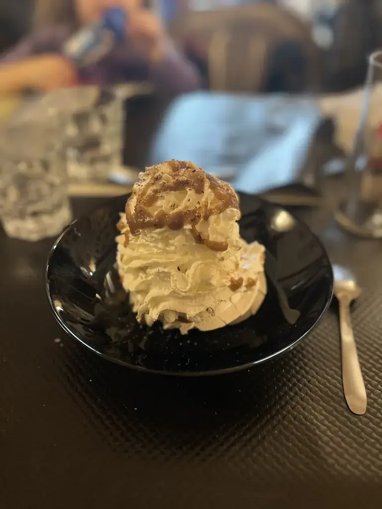 Marie Tht_Le zinc_Chaillac_review