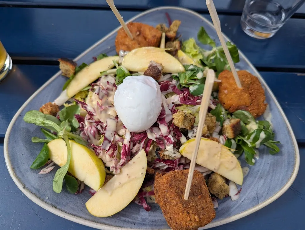 Jeremie Le Hen_Le Savoy_Bourg-Saint-Maurice_review