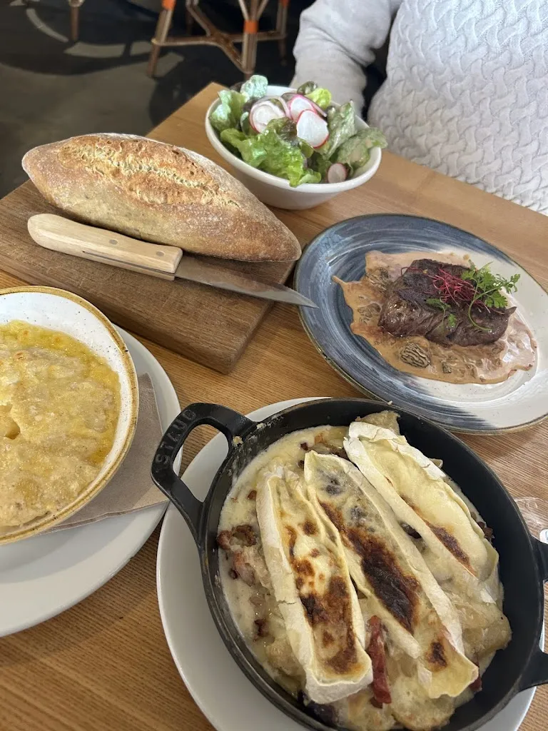 Bárbara Hamdan_Le Savoy_Bourg-Saint-Maurice_review