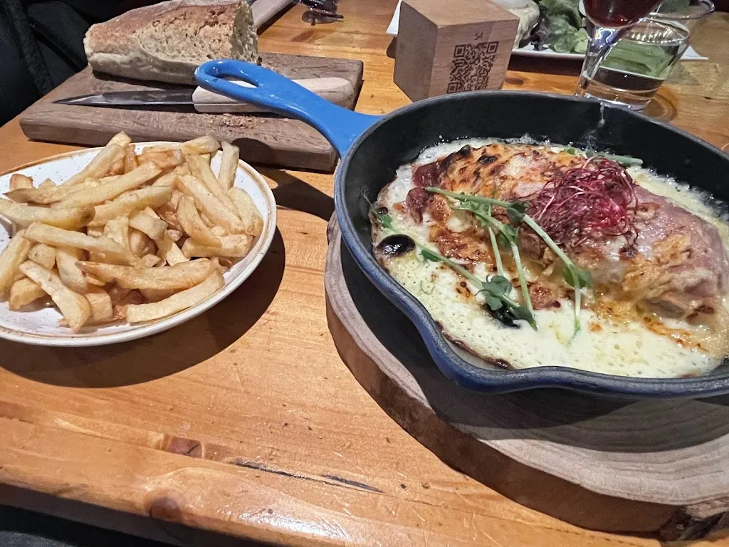 Le Savoy_Bourg-Saint-Maurice_slider_image_3