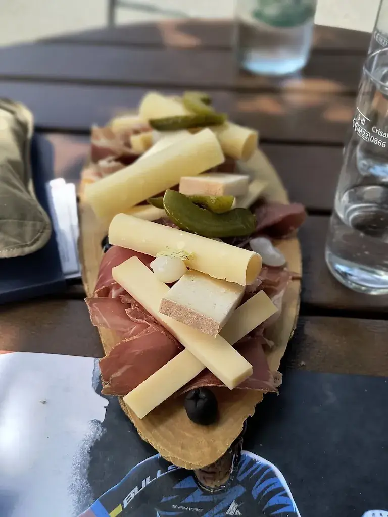 Rodrigo Montagner_Buffet de la Gare_Château-d’Œx_review