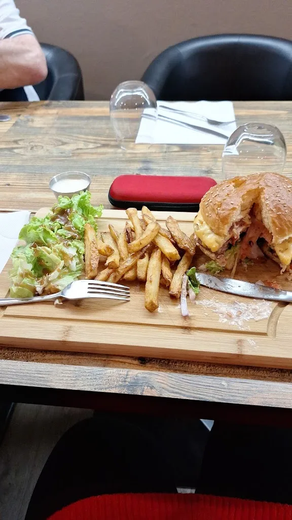 Dominique VILLEBONET-GAZEAU_LE QG_Buzançais_review