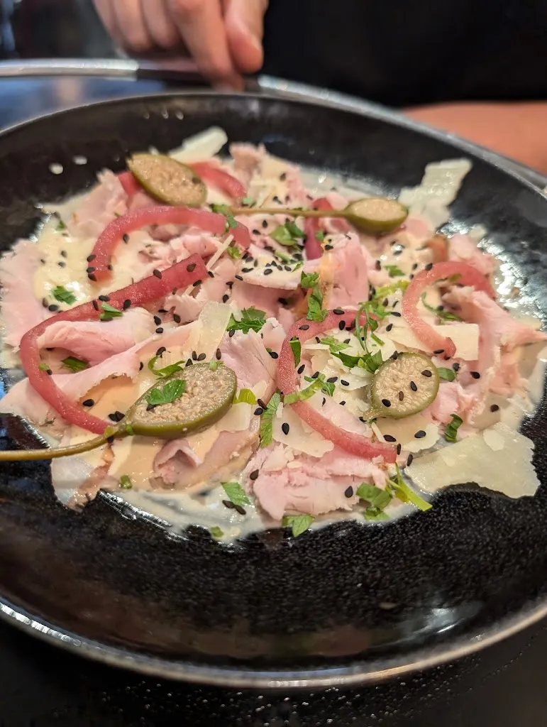 Jean Philippe Guy_Aux Fines Gueules_Orléans_review