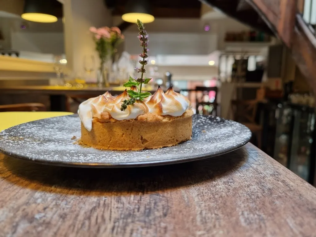 L'escalier_Orléans_slider_image_3