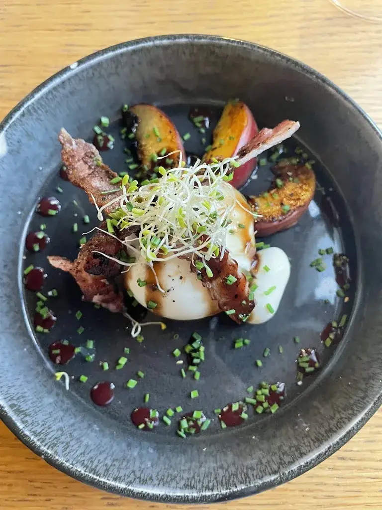 Le 122_Ormes_slider_image_3