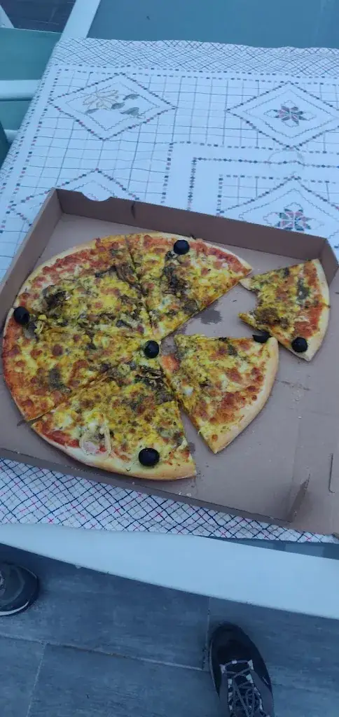 vikas dubey_l'atelier des pizzas_Chanceaux-sur-Choisille_review