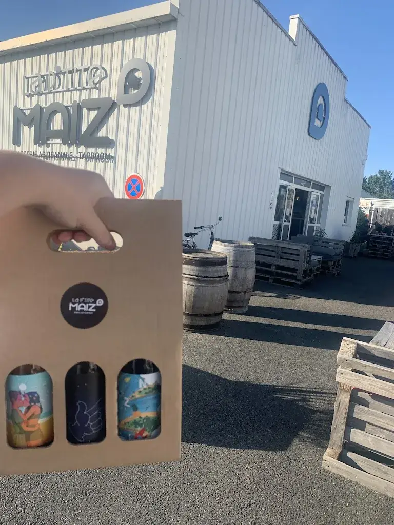 La P'tite Maiz' - Brasserie artisanale et Taproom_Notre-Dame-d'Oé_slider_image_1