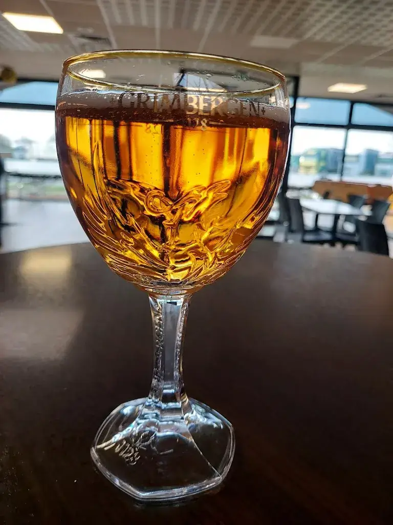 Colin Ilott_Relais De Tours Nord_Parçay-Meslay_review