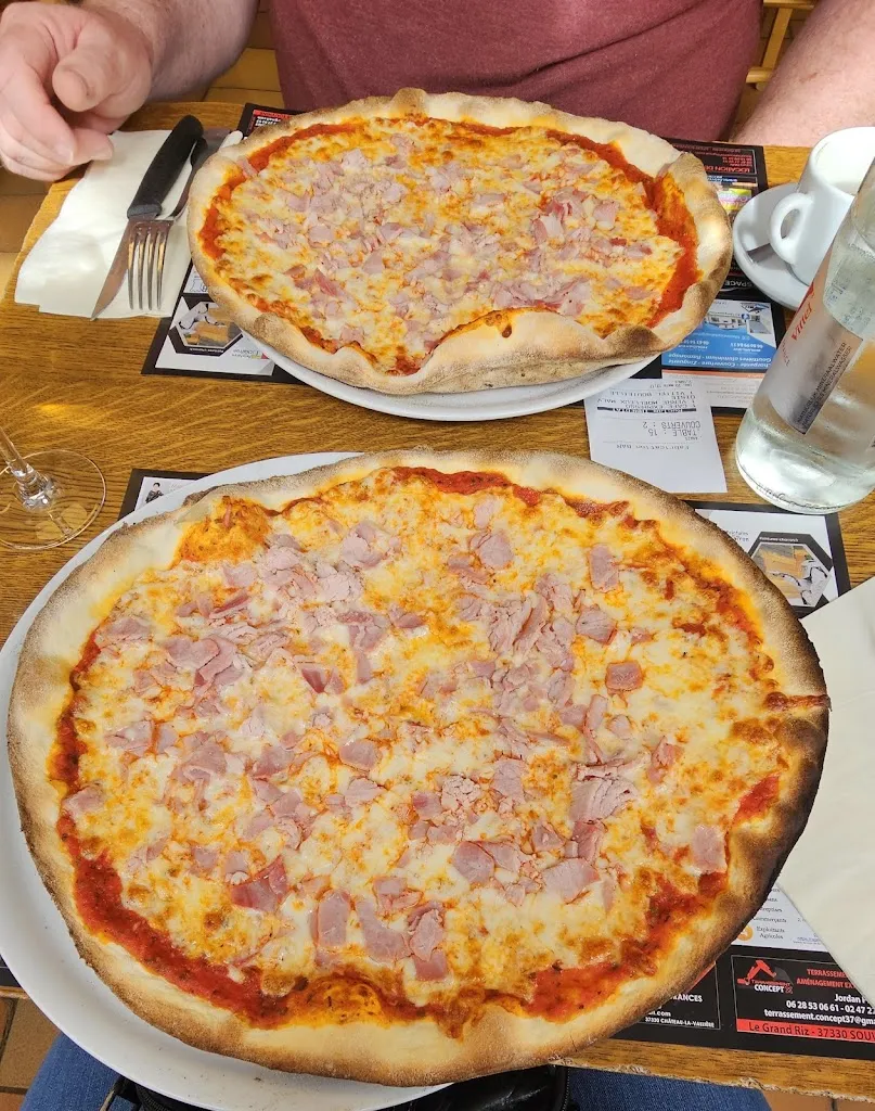 anara mccarthy_Grill les Enseignes_Château-la-Vallière_review