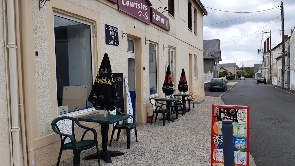 Les Touristes_Château-la-Vallière_slider_image_2