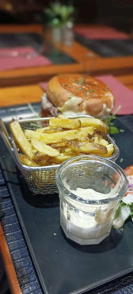 Philippe_Miam Miam 972_Château-la-Vallière_review