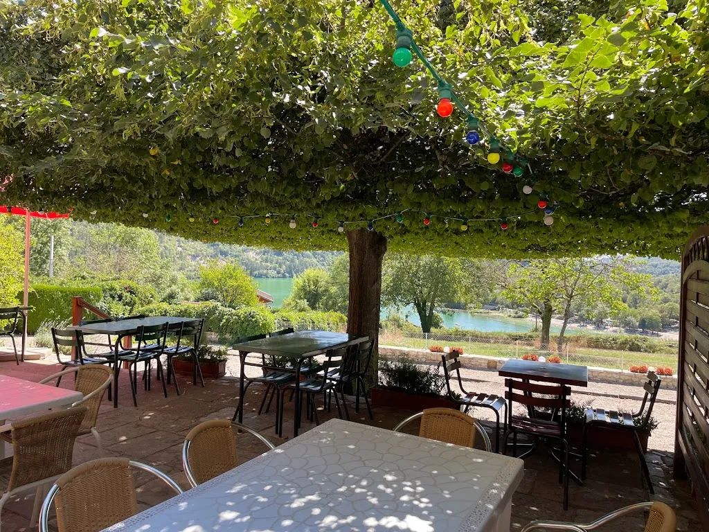 Le Vieux Logis_Serrières-sur-Ain_slider_image_1