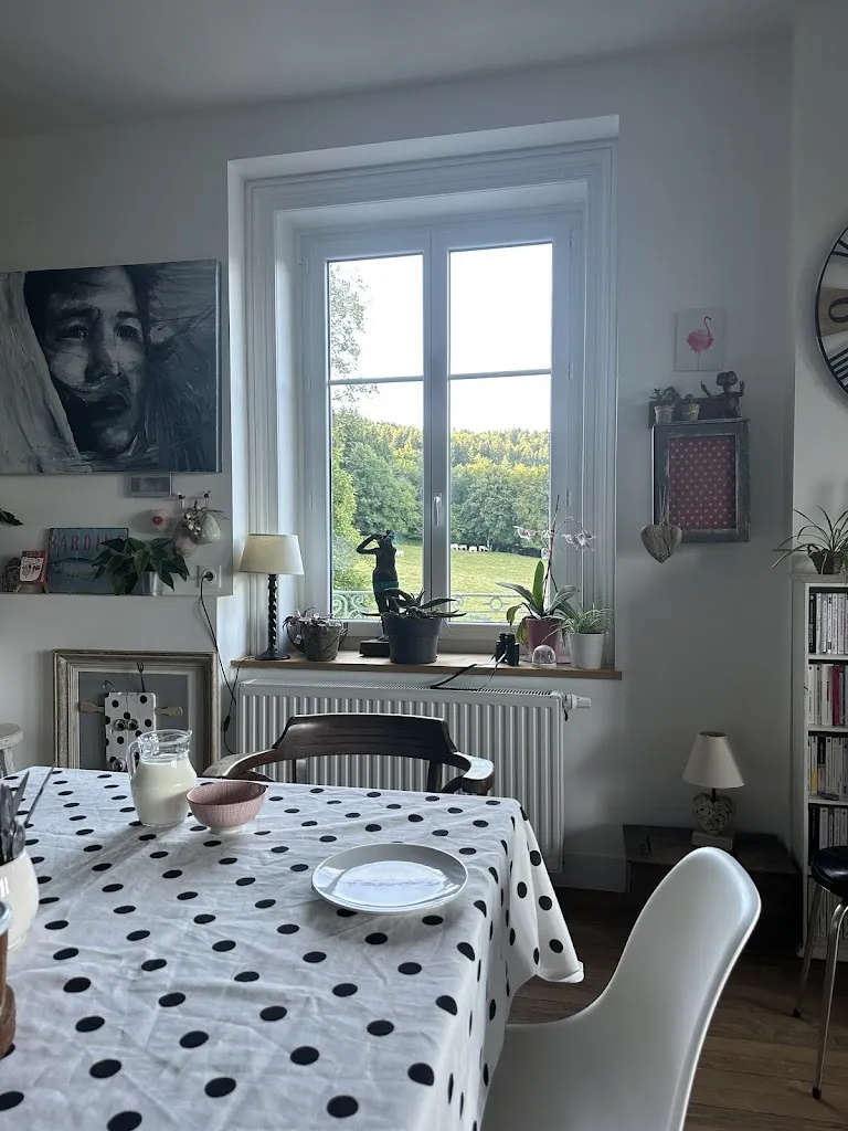 Gary Marshall_Le Grand Dehors_Cerdon_review