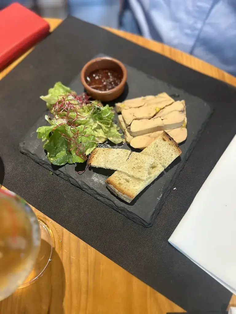 Emelyne Vlnt_Auberge du Suran_Bohas-Meyriat-Rignat_review