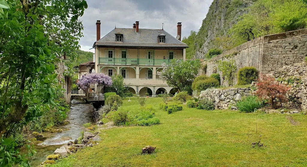 Au fil de l'eau restaurant in Cerdon