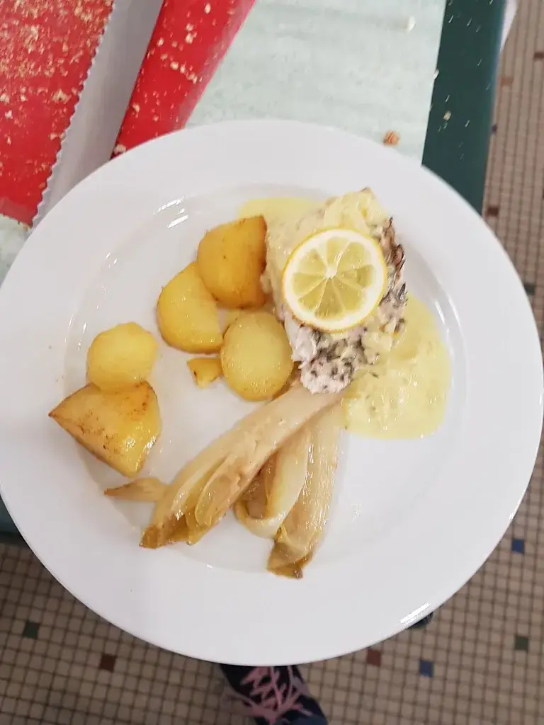 Cafe de Paris Et Des Sports_Châteauneuf-sur-Cher_slider_image_2