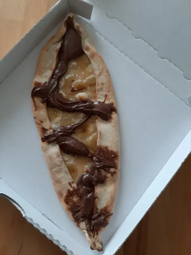 Menu_Royal Sandwich Pizza_Châteauneuf-en-Thymerais_image_5