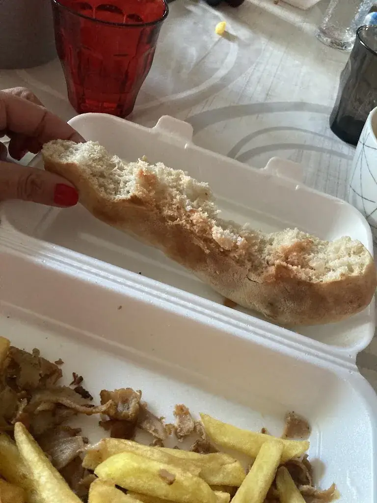 Royal Sandwich Pizza_Châteauneuf-en-Thymerais_slider_image_2