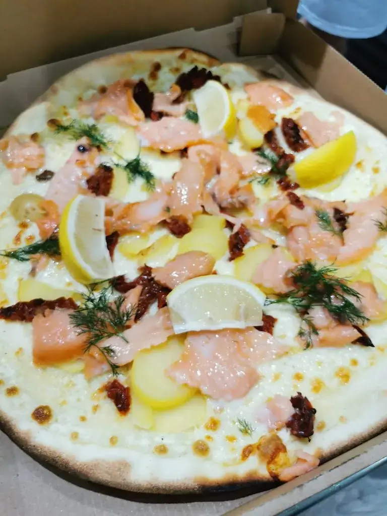 Aurore Leguiader_Pizz'a Mania_Châtillon-sur-Cher_review