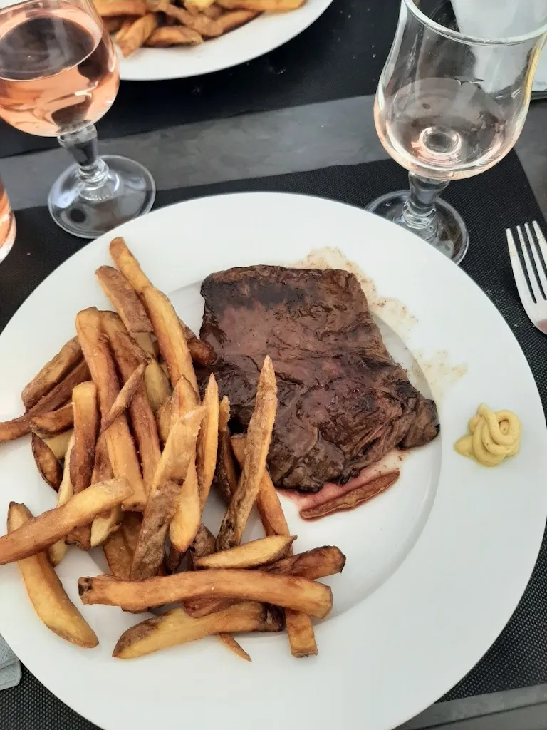 Carine Piromalli_Le pass'temps_Châtillon-sur-Cher_review