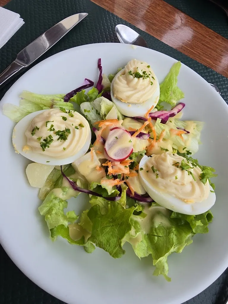 Claire P_La Bonne Fourchette Restaurant Pizzeria_Châtillon-Coligny_review