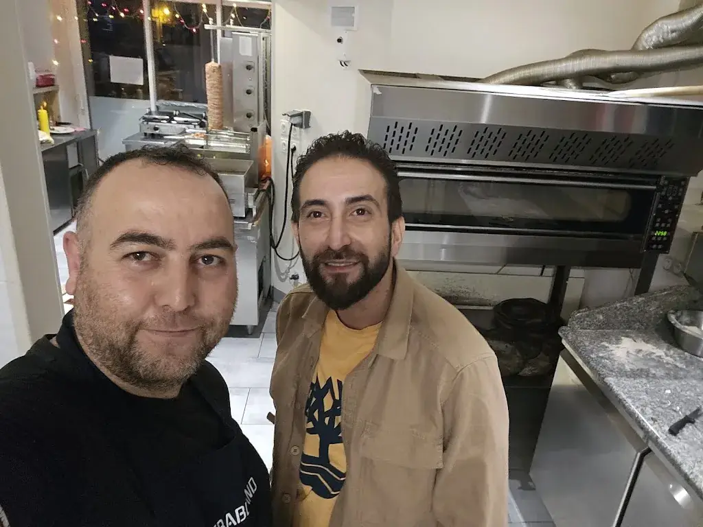 Kebabland & Pizza_Châtillon-Coligny_slider_image_3