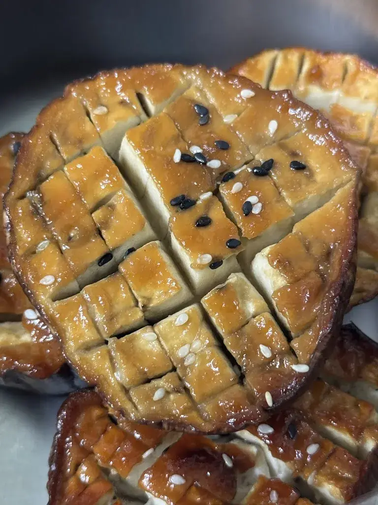 Jon Do's_Châtillon-Coligny_slider_image_3