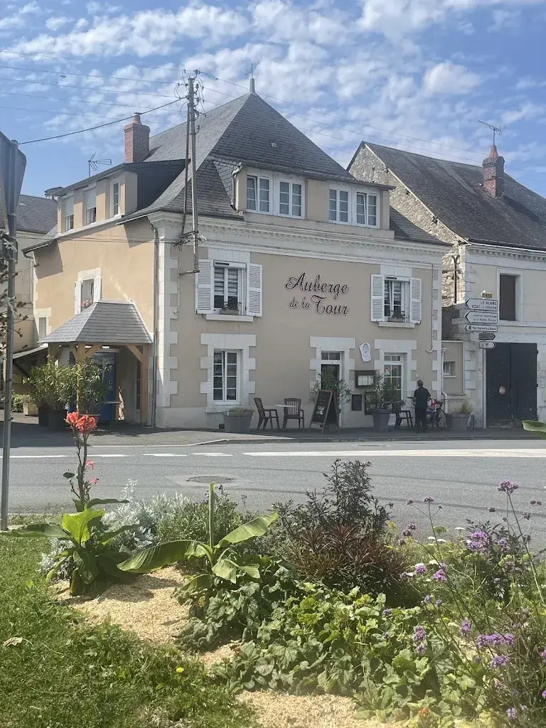 Zoe Nolan_Auberge de la Tour_Châtillon-sur-Indre_review