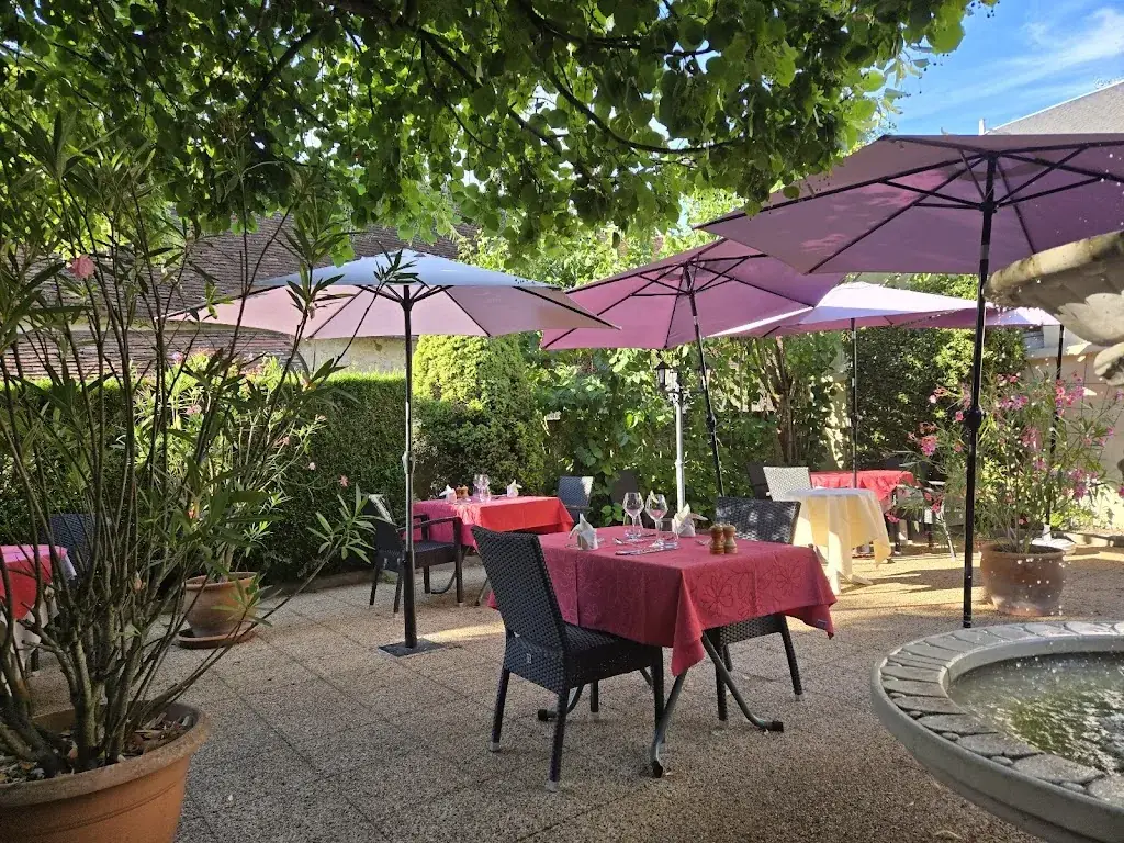 Auberge de la Tour_Châtillon-sur-Indre_slider_image_2