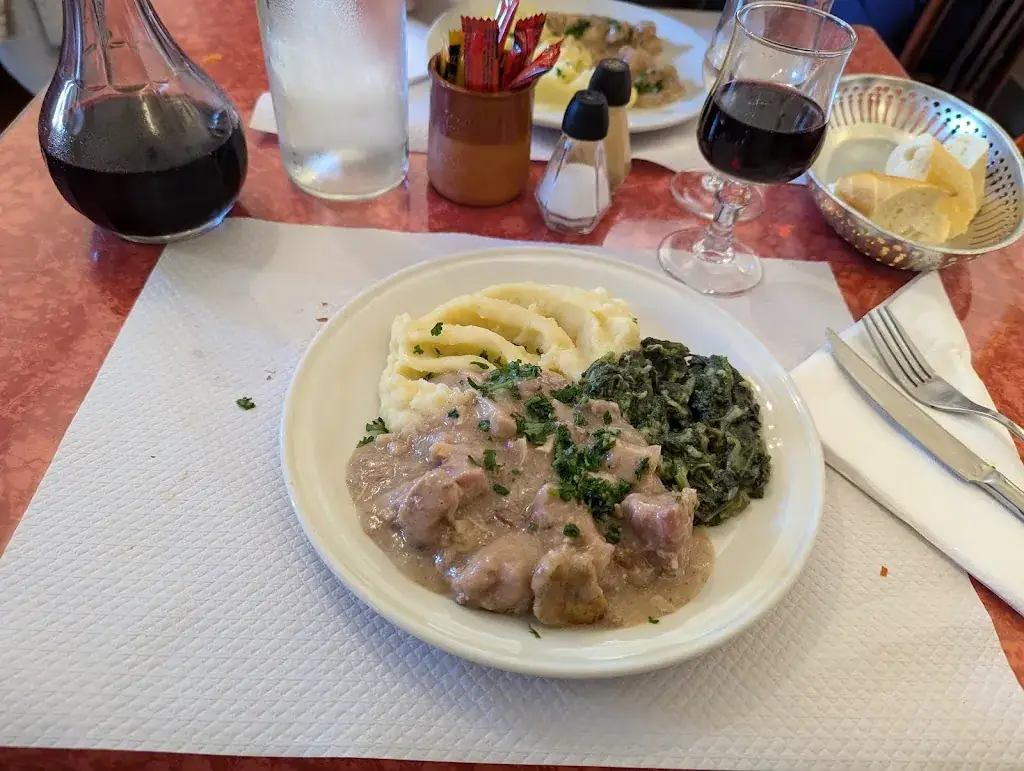 La Promenade_Châtillon-sur-Indre_slider_image_1