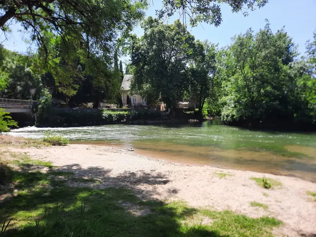 Robert McClaugherty_L'ilot d’Azay_Cheillé_recensione