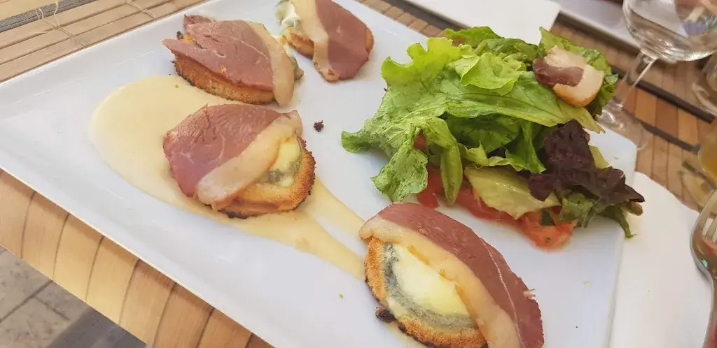 Le Saint Hubert_Châteauroux_slider_image_2