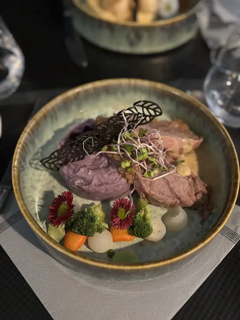 Pauline Chvt_Les 3V_Châteauroux_review